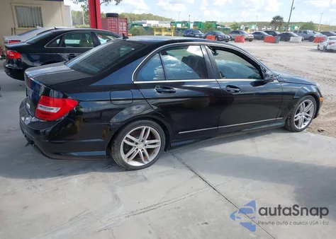2012 Mercedes-Benz C 250 Sport из США, поврежденный, VIN WDDGF4HB4CA644468